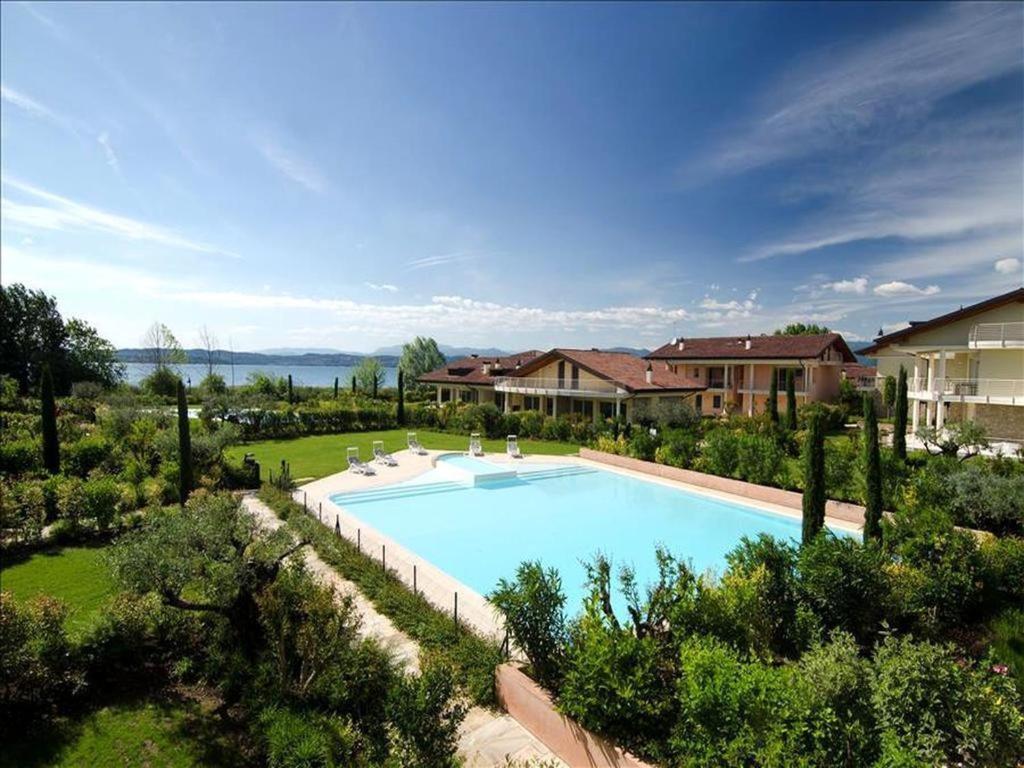 Resort Caesar C4 Sirmione - Gardagate Luaran gambar
