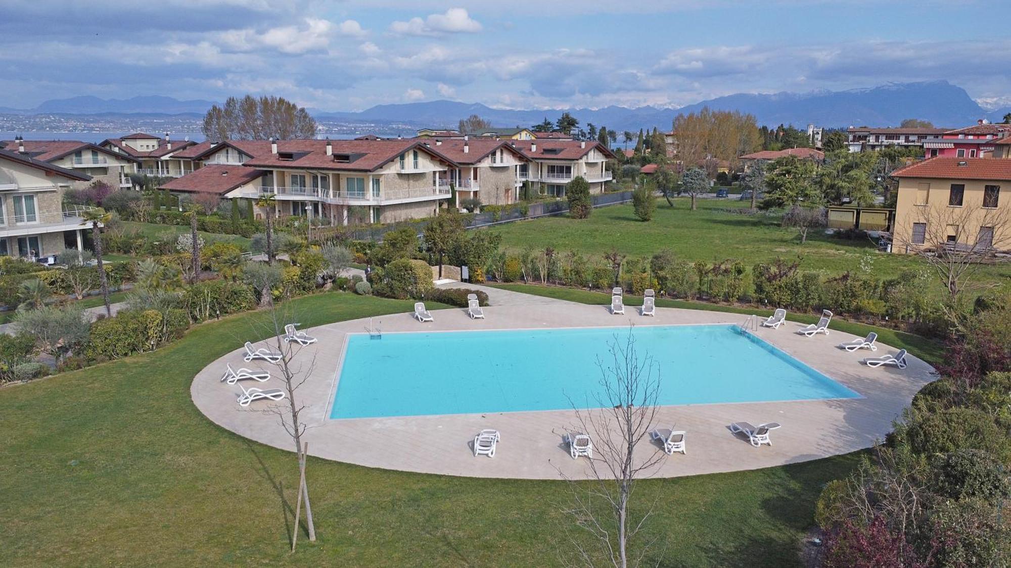 Resort Caesar C4 Sirmione - Gardagate Luaran gambar