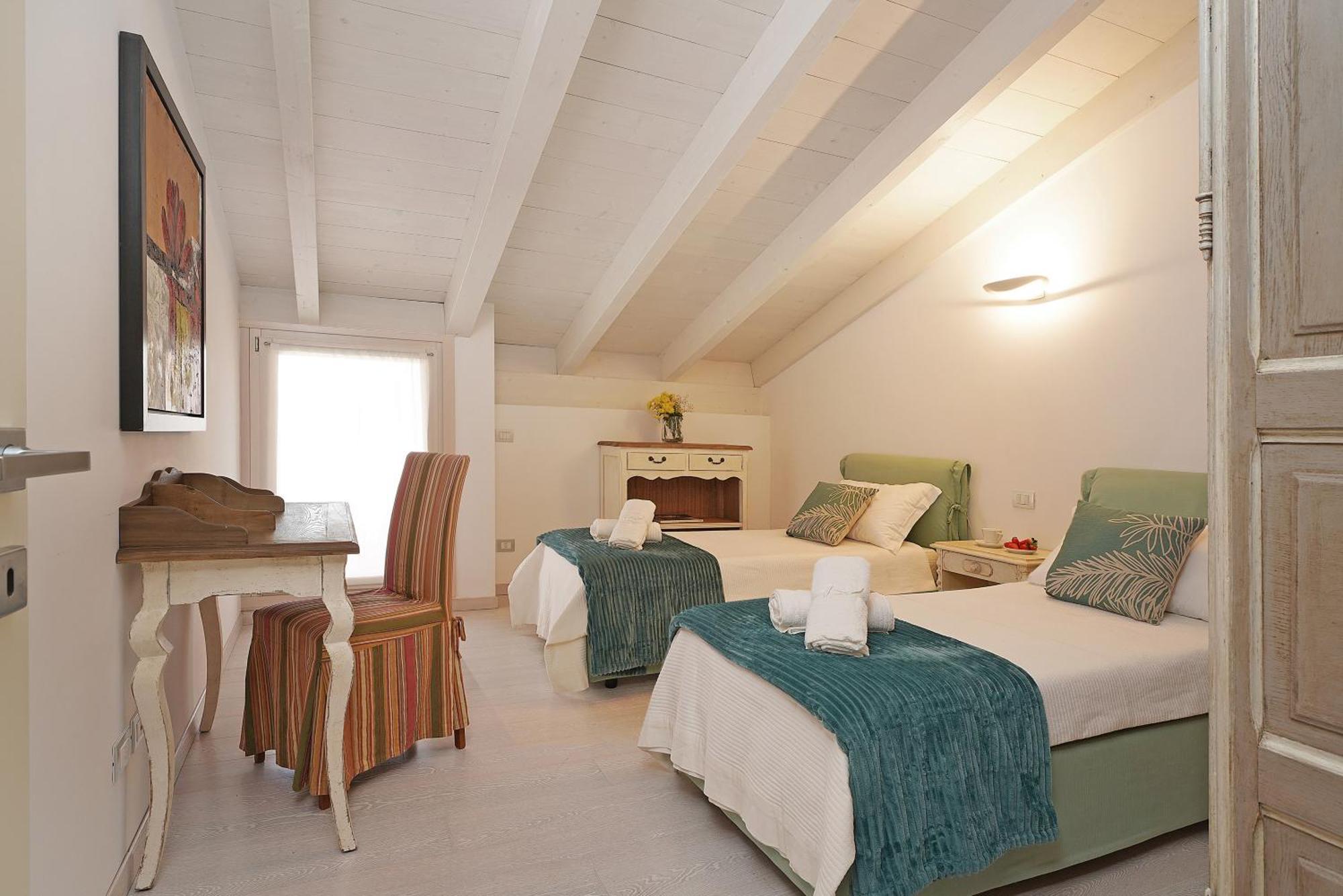 Resort Caesar C4 Sirmione - Gardagate Luaran gambar