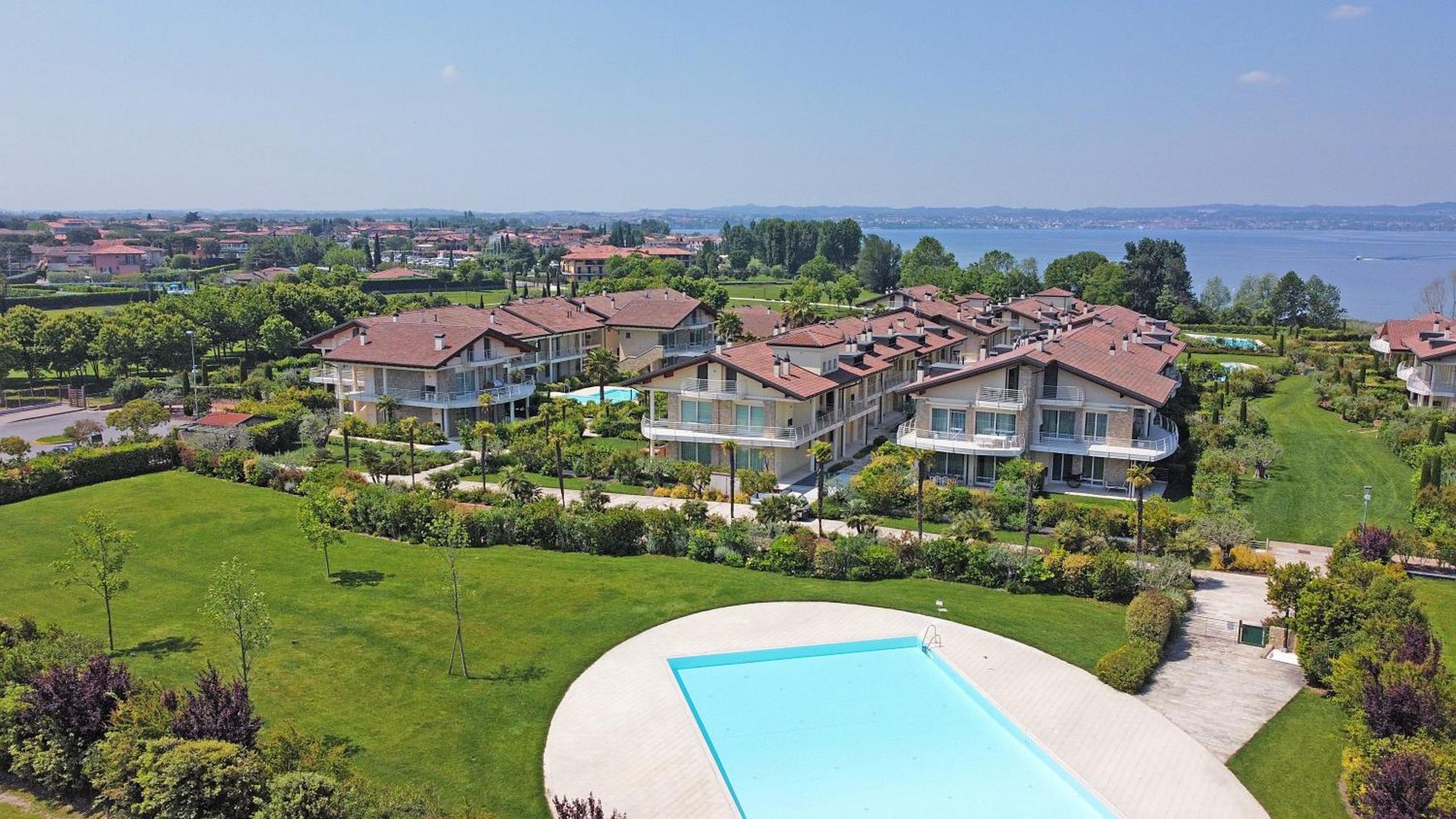 Resort Caesar C4 Sirmione - Gardagate Luaran gambar
